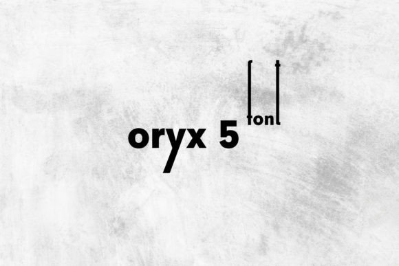 Enhance Your Craft with Oryx 5: A Charming Display Font
